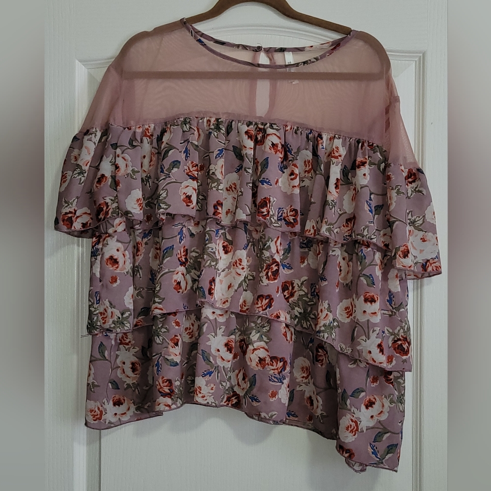 Truth 2x cropped floral with mesh